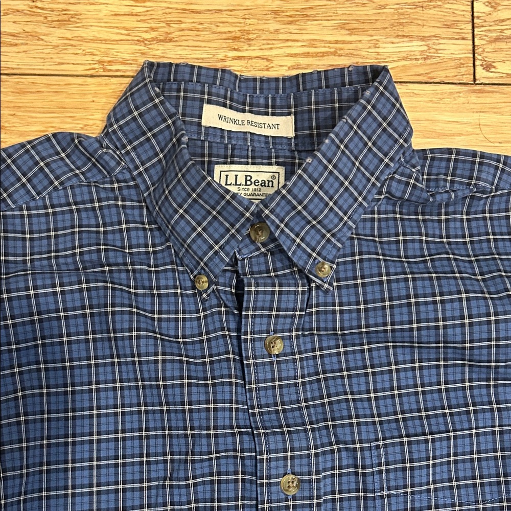 L.L. Bean Navy Plaid Men's Shirt Wrinkle Resistant Button Down L